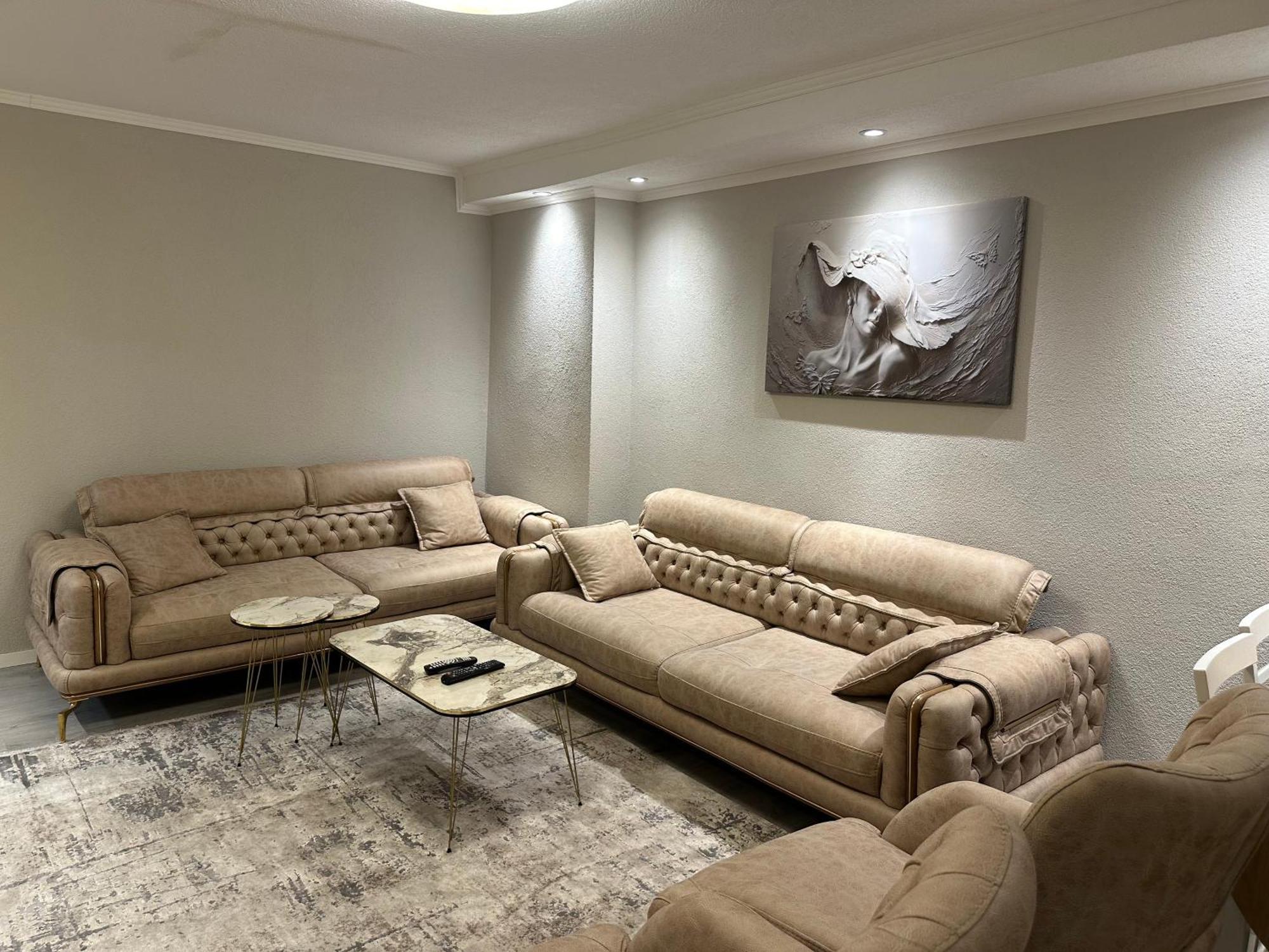 Skyline Apartment 2 Peje Luaran gambar