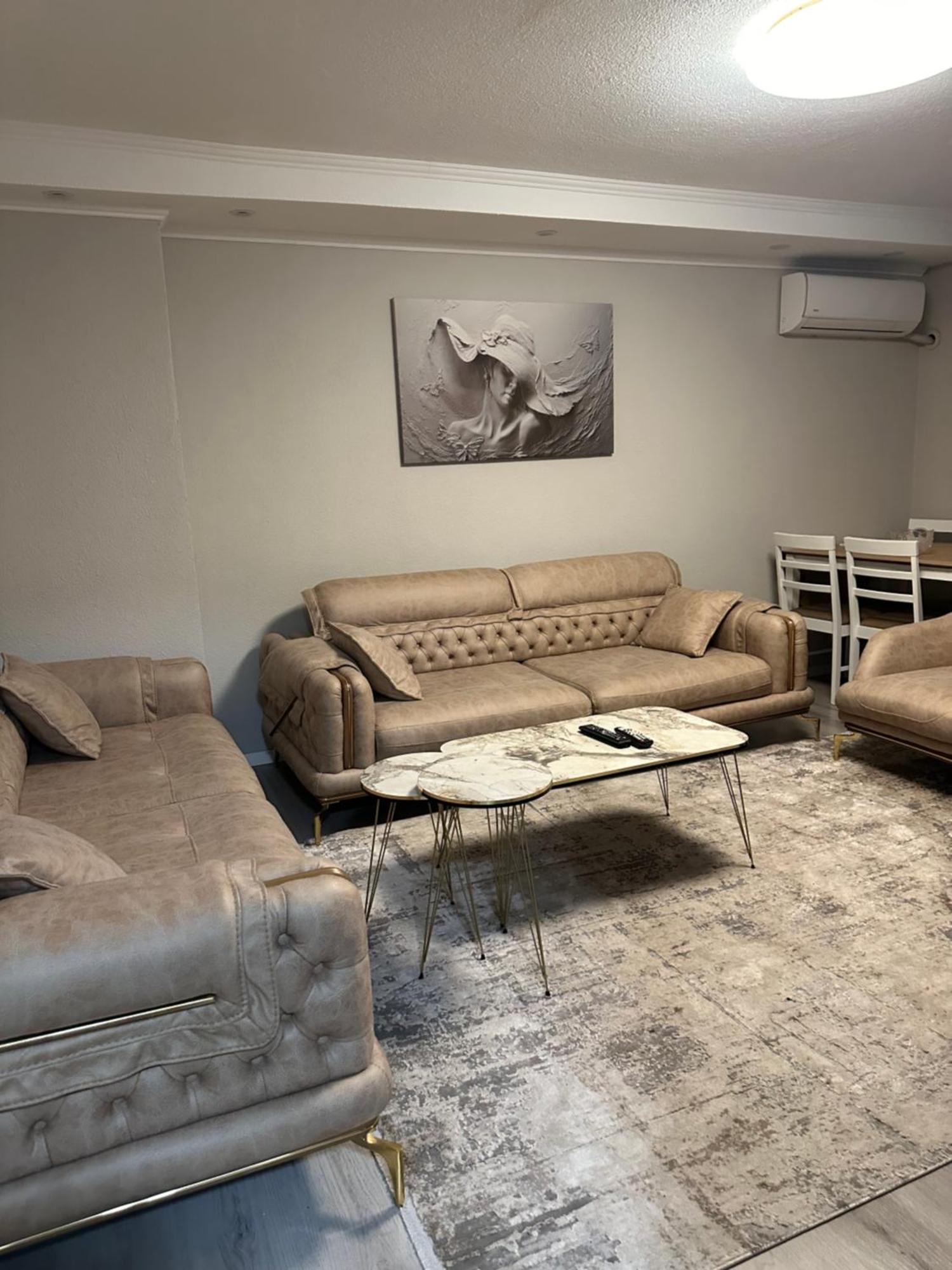 Skyline Apartment 2 Peje Luaran gambar